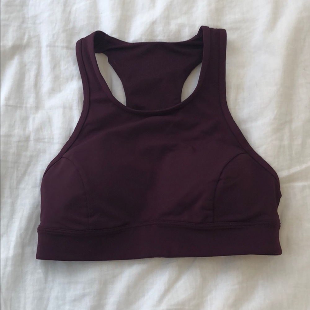 Lululemon sports bra